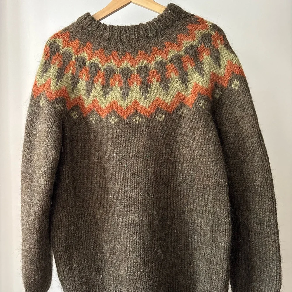 Vintage Handknit in Iceland Wool Fair isle Sweater | Brown & Green Crewneck Knit - Picture 7 of 7